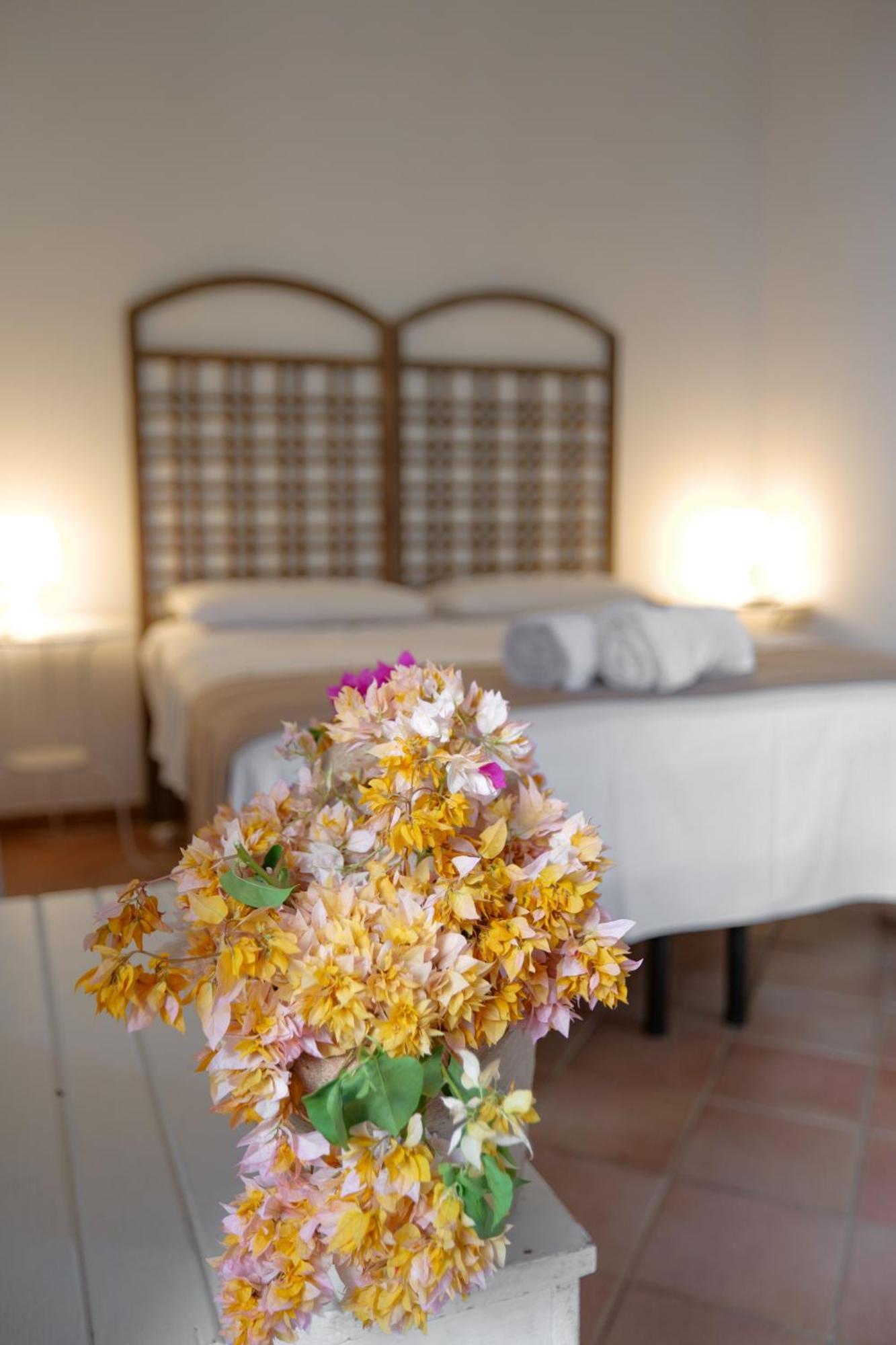 Giardino Dell'Impossibile Di Antonino Campo Apartment Favignana Phòng bức ảnh