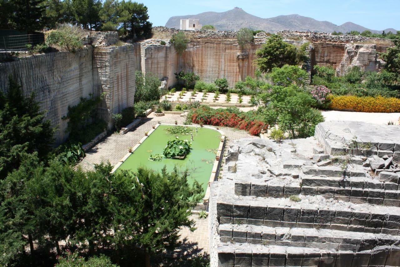 Giardino Dell'Impossibile Di Antonino Campo Apartment Favignana Ngoại thất bức ảnh